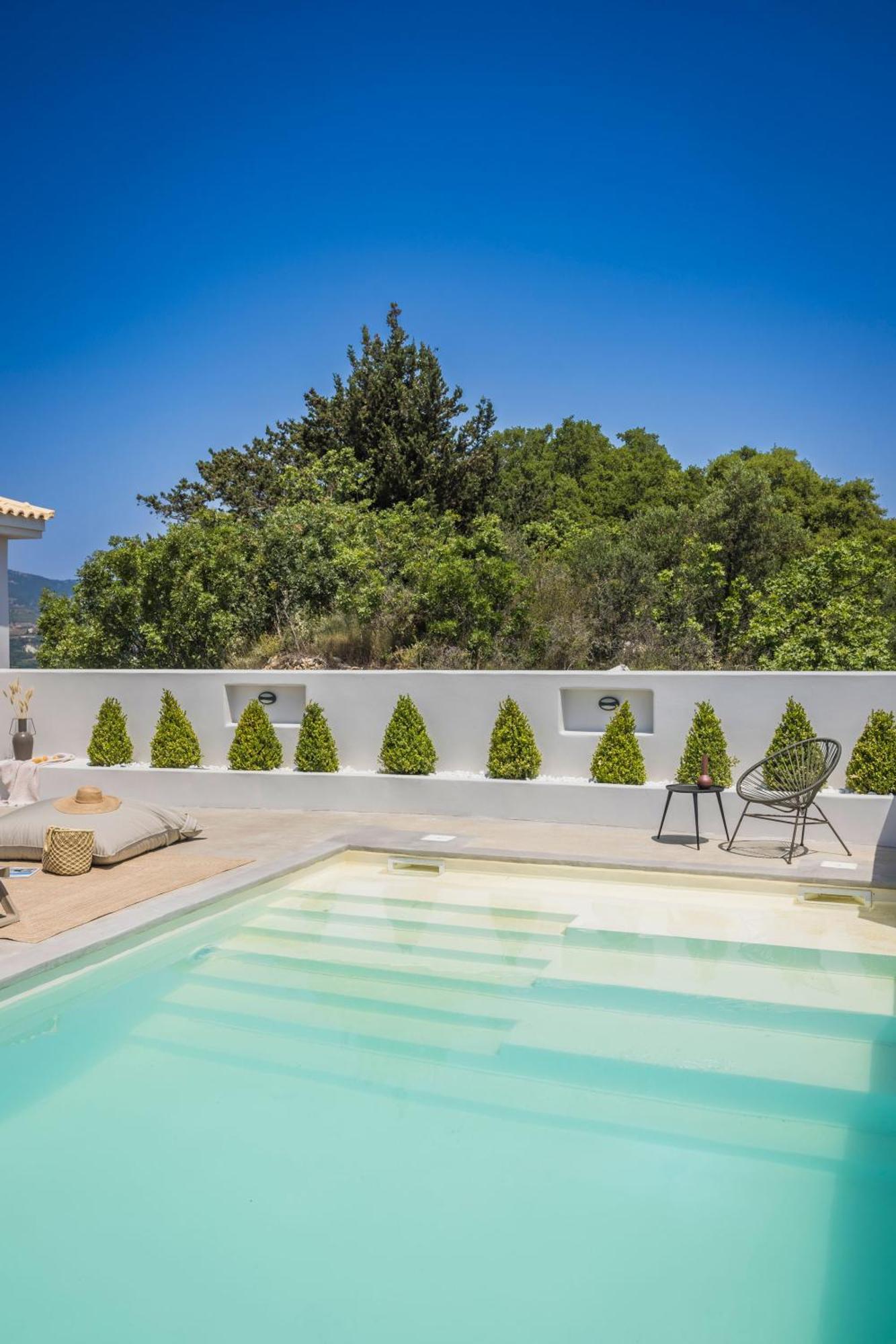 Mirto - Iris Sunset Villa *