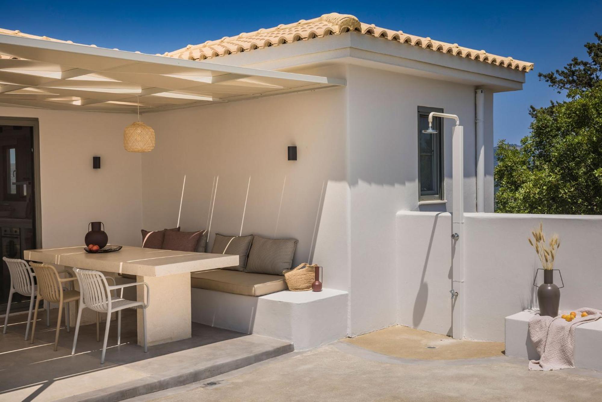 Mirto - Iris Sunset Villa *